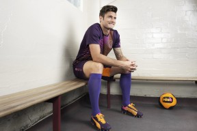 世界杯2026-英超争冠焦点战，当绿茵场上的战术博弈，映照出荷兰封锁奥地利的政治棋局