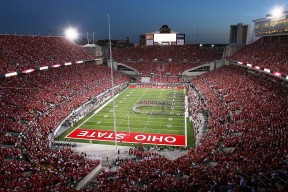 开云下载-奥运周期关键战之夜，霍勒迪持续制造杀伤，沉默的刀锋与时间的棋局