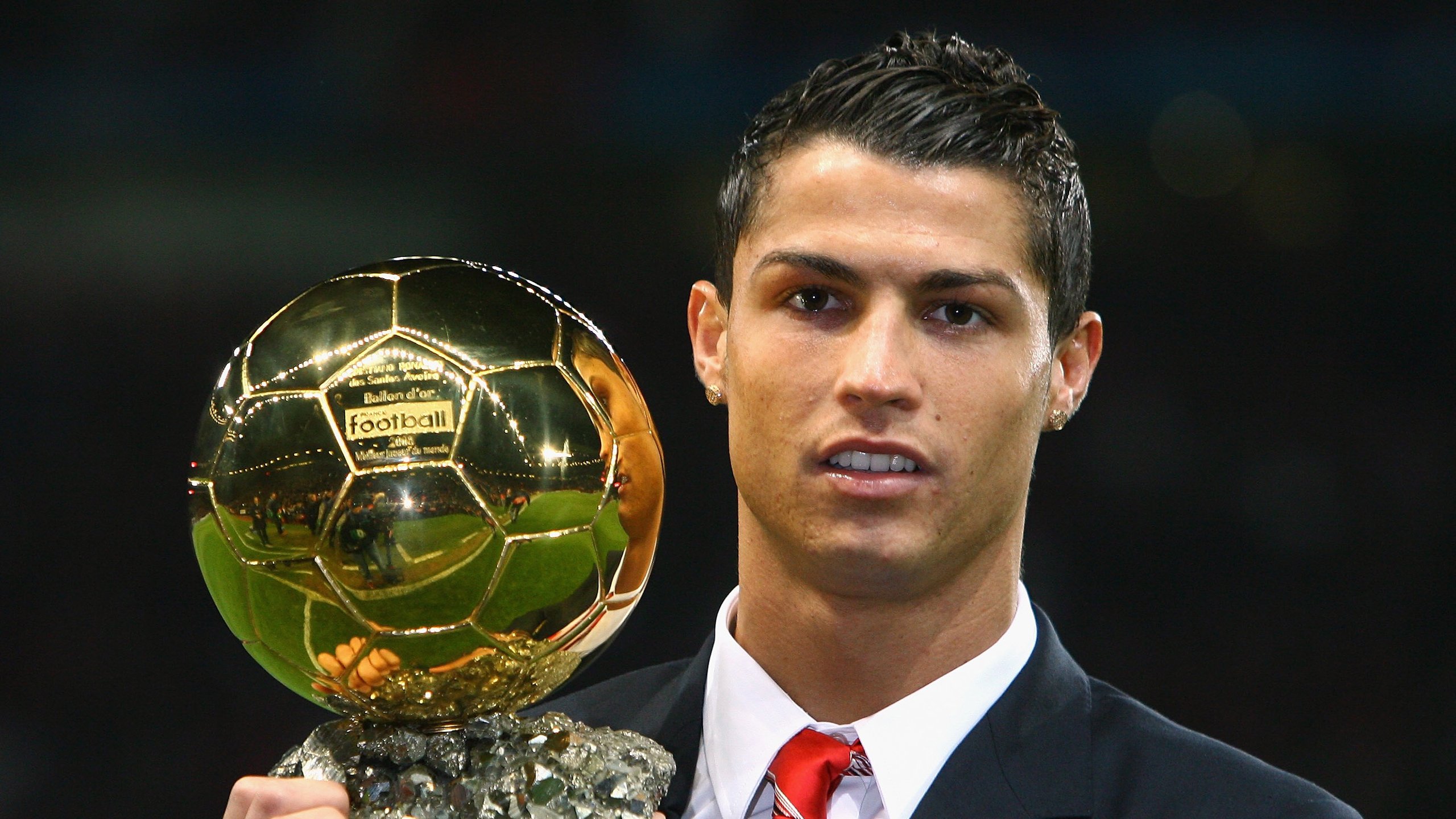 欧冠淘汰赛与紫金风暴,湖人如何以豪门底蕴压制灰熊