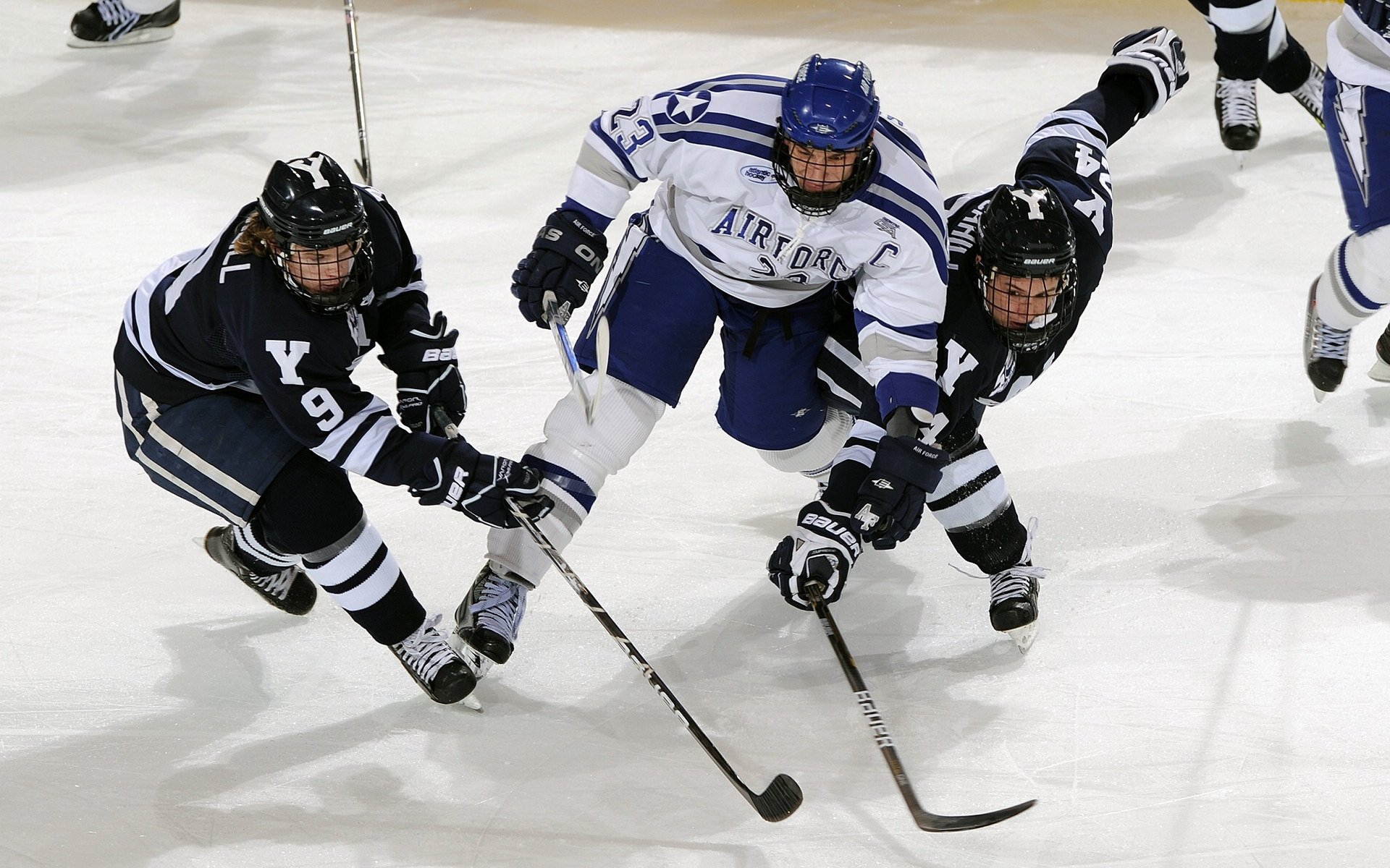 美加墨世界杯焦点战,摩纳哥提前终结悬念,哥斯达黎加悲壮出局